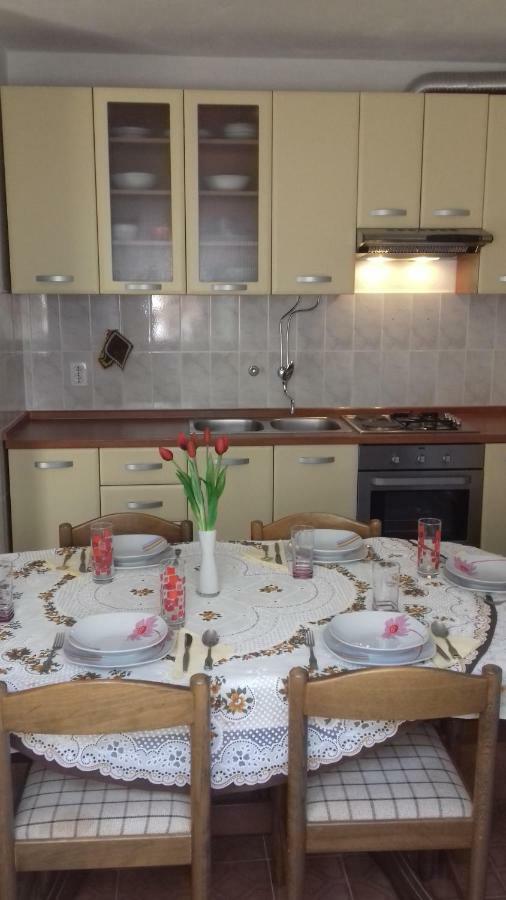 Apartman Ante Appartement Vrgada Buitenkant foto