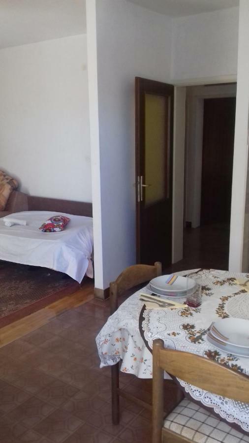 Apartman Ante Appartement Vrgada Buitenkant foto