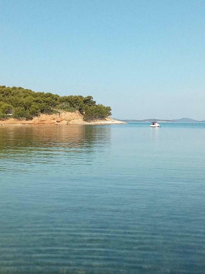 Apartman Ante Appartement Vrgada Buitenkant foto
