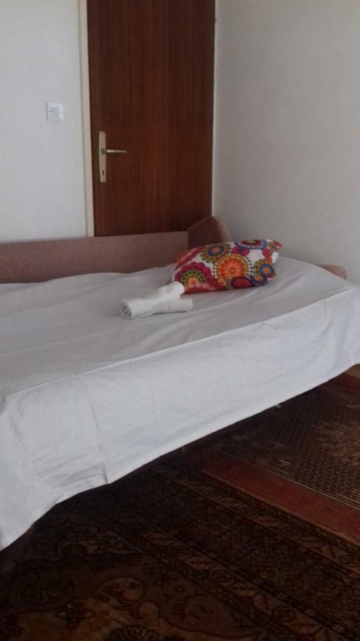 Apartman Ante Appartement Vrgada Buitenkant foto
